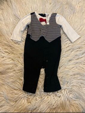 Cherokee boys 3-6 month onesie suit outfit with Gray Vest and Red Bow